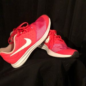 Nike women’s downshifter 7